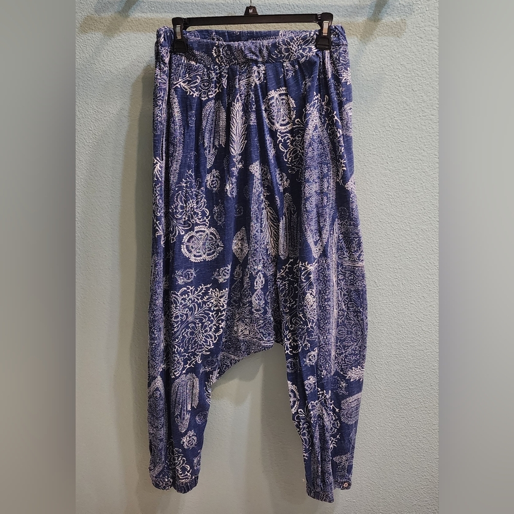 Free People Bohemian pants Navy Small